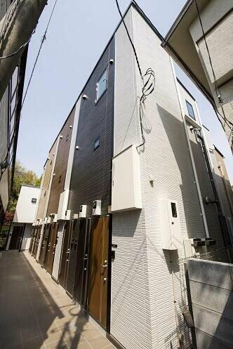 東京都世田谷区若林４丁目 3階建