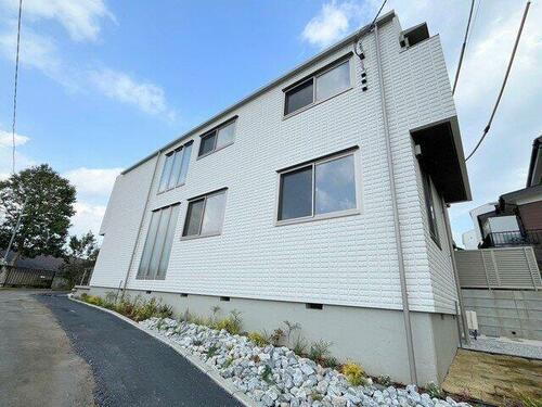 神奈川県川崎市多摩区西生田３丁目 賃貸マンション