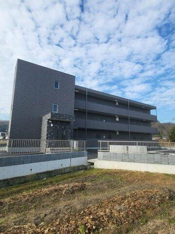 広島県福山市高西町川尻 賃貸マンション