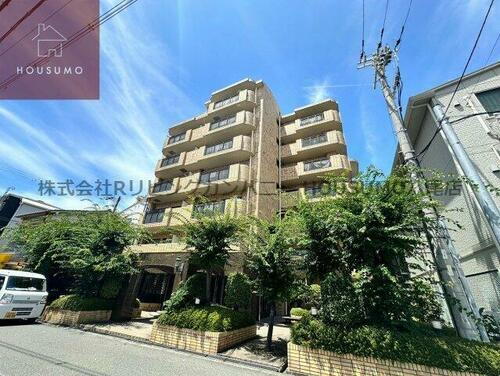 ふれあぷらんどーる 7階建