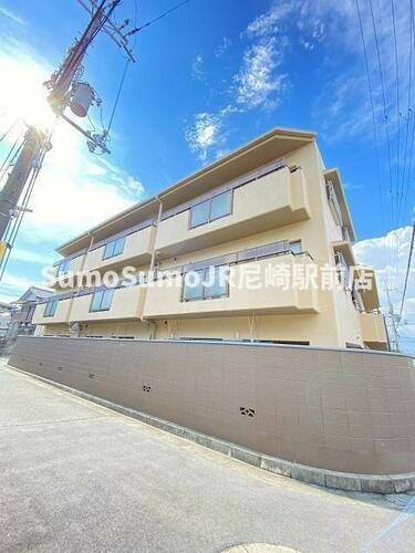 シャンボール塚口