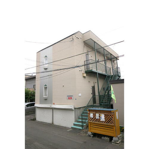 ハイデンス琴似 3階建