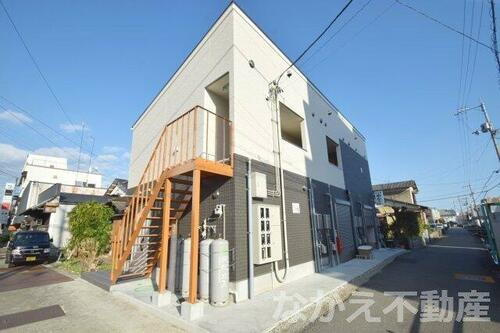 徳島県阿南市富岡町あ石 賃貸アパート