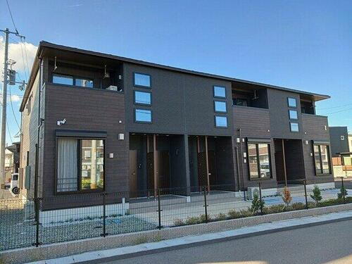 徳島県小松島市大林町字金岡 賃貸アパート