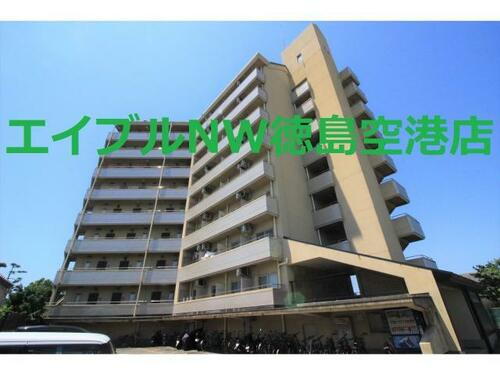 徳島県板野郡松茂町笹木野字八上 賃貸マンション