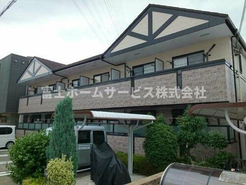 メゾンラフィネ