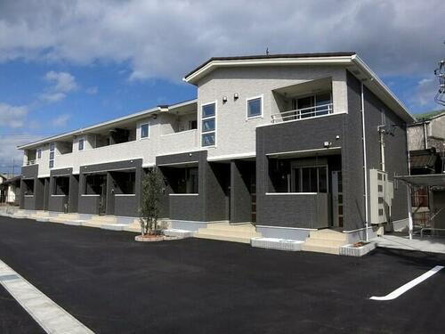 愛知県西尾市平坂町並木切添 賃貸アパート