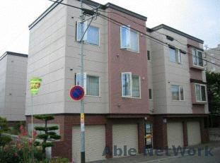 北海道札幌市白石区本郷通１丁目南 賃貸アパート