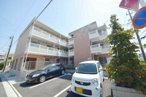 レオネクストヴァレッタ