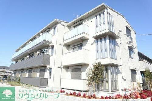 Ｒｏｃｋ　ｖｉｌｌａｇｅ