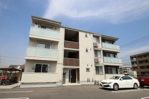 広島県福山市南蔵王町２丁目 築4年11ヶ月 3階建