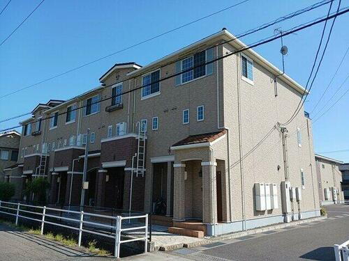 広島県福山市東川口町５丁目 築12年12ヶ月 3階建