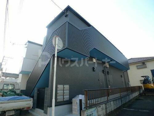 千葉県松戸市新松戸１丁目 2階建 築11年1ヶ月
