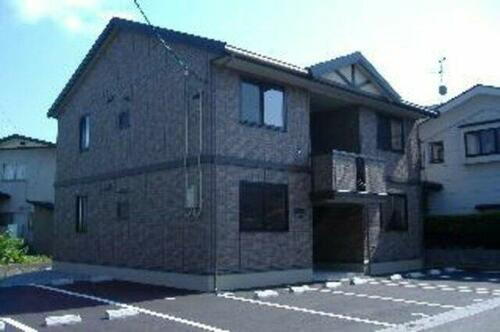 秋田県秋田市手形田中 賃貸アパート