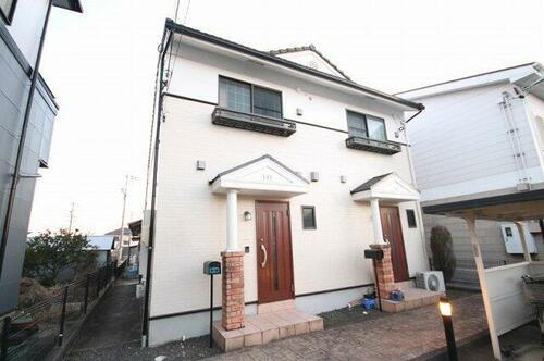 愛知県犬山市富岡新町４丁目 テラスハウス