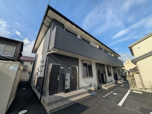 福岡県北九州市八幡東区石坪町 2階建 