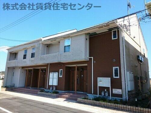 和歌山県御坊市湯川町富安 2階建