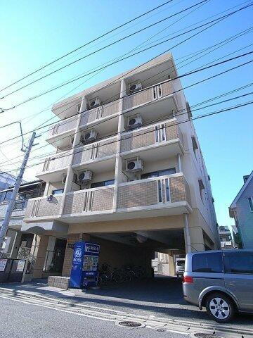 福岡県福岡市博多区堅粕３丁目 4階建 築30年6ヶ月