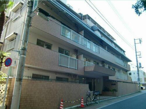 東京都渋谷区広尾５丁目 築55年9ヶ月 8階建