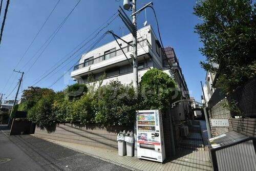 千葉県市川市真間１丁目 築31年8ヶ月 3階建