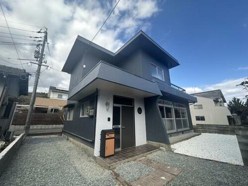 岡山県岡山市中区福泊 築49年1ヶ月 2階建