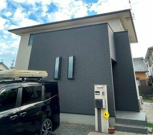 愛知県岡崎市上六名２丁目 賃貸一戸建て