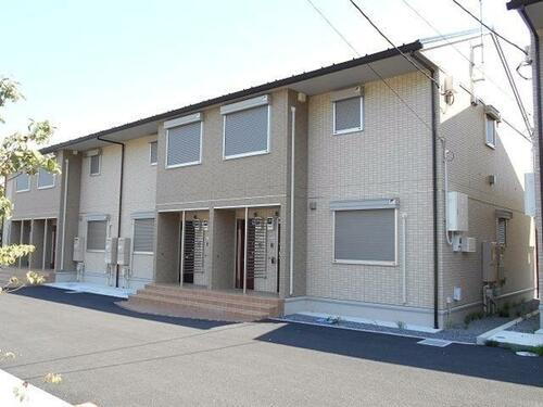 神奈川県高座郡寒川町岡田８丁目 賃貸アパート