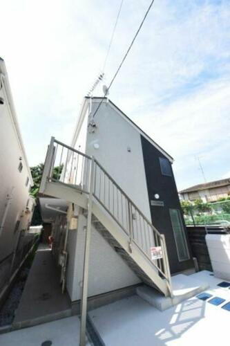 神奈川県横浜市南区中里３丁目 賃貸アパート