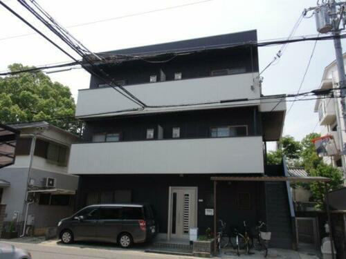 ハイツファミール 3階建
