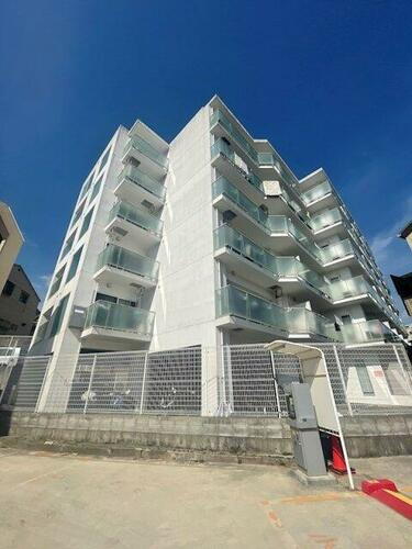 兵庫県神戸市兵庫区会下山町２丁目 築17年10ヶ月 6階建