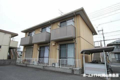 岡山県岡山市中区平井 築20年11ヶ月 2階建