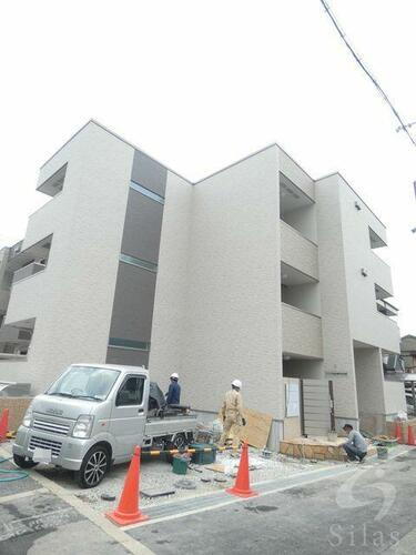 大阪府豊中市大島町２丁目 築5年1ヶ月 3階建