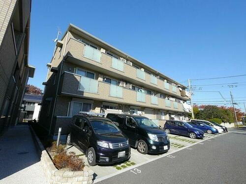 埼玉県川口市三ツ和２丁目 築16年7ヶ月 3階建