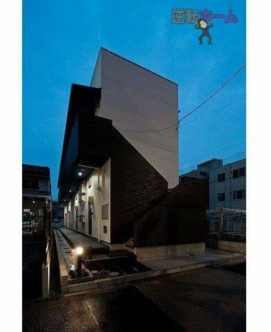 愛知県名古屋市中村区畑江通２丁目 2階建