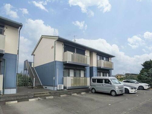 茨城県石岡市東光台４丁目 賃貸アパート