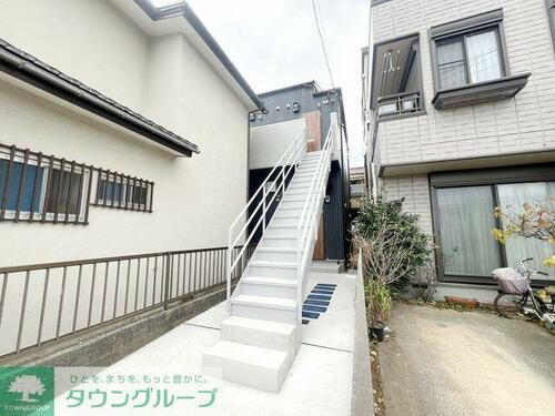 神奈川県横浜市港北区鳥山町 築0年12ヶ月 2階建