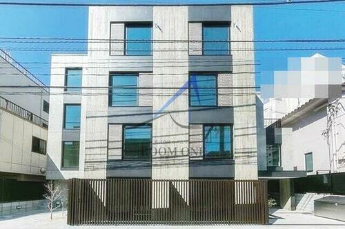 東京都新宿区下落合２丁目 築6年11ヶ月 地上4階地下1階建