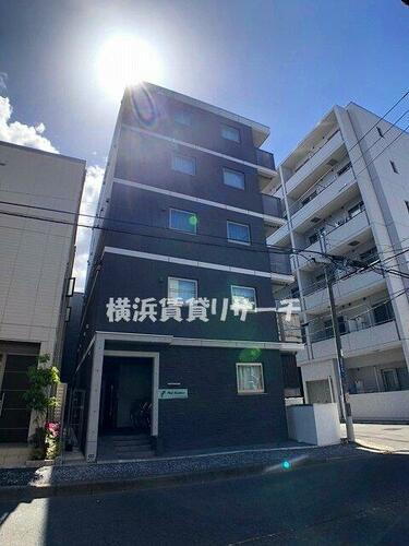 神奈川県横浜市港北区綱島西３丁目 5階建
