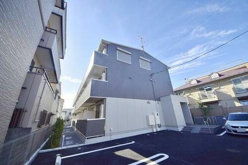 埼玉県戸田市喜沢１丁目 3階建 築6年4ヶ月