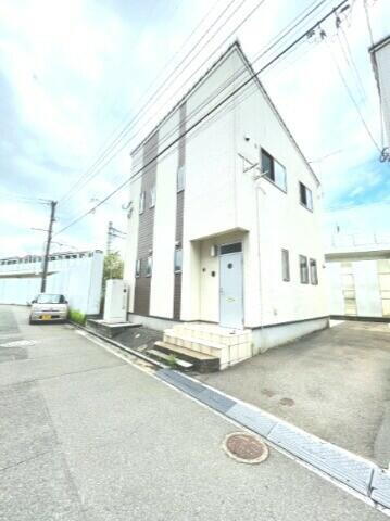 Ｓｕｍｉｋａ下大利駅前Ａ 2階建