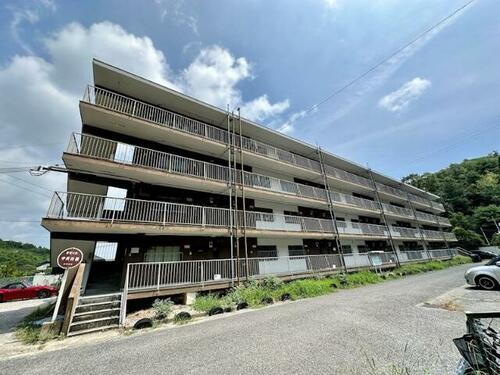 兵庫県神戸市長田区雲雀ケ丘３丁目 賃貸マンション