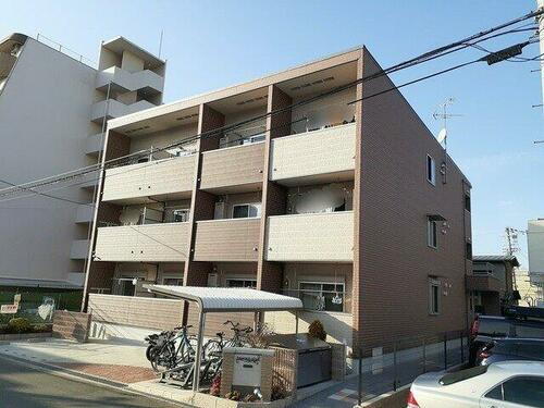 フレグラント　オリーブ 3階建
