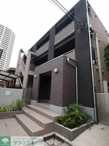 埼玉県川口市飯塚２丁目 築13年6ヶ月 3階建