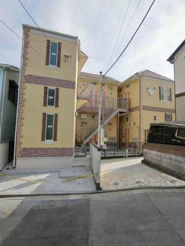 神奈川県横浜市保土ケ谷区岩井町 賃貸アパート