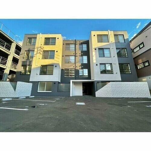 北海道札幌市北区新琴似七条１丁目 賃貸マンション