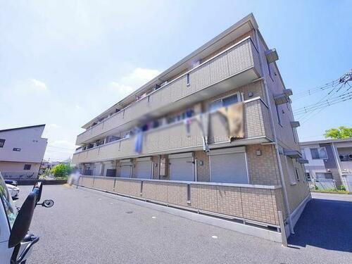 埼玉県草加市新栄３丁目 築17年4ヶ月 3階建