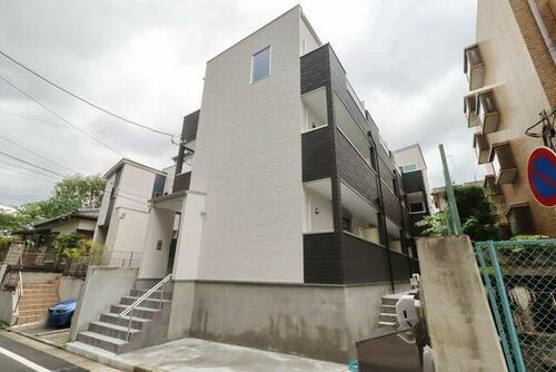 神奈川県横浜市緑区十日市場町 賃貸アパート