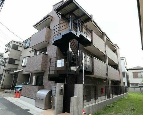 東京都足立区中川１丁目 築7年4ヶ月 3階建