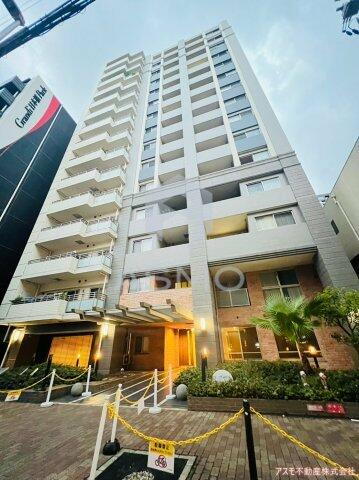 ラ・ヴィータ日本橋