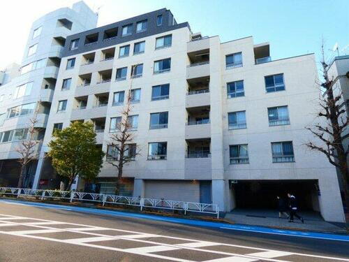 東京都渋谷区千駄ヶ谷３丁目 賃貸マンション